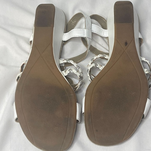 Easy Spirit White Adjustable Strap Floral Beaded Wedge Sandals Size 7 - Picture 8 of 10